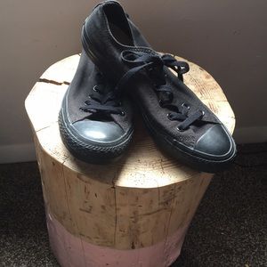 All black converse